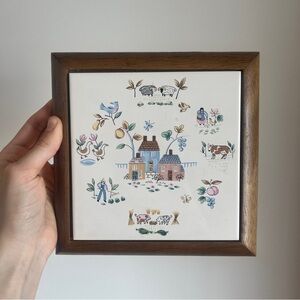 ☾ Vintage International Stoneware Heartland pattern ceramic tile framed trivet